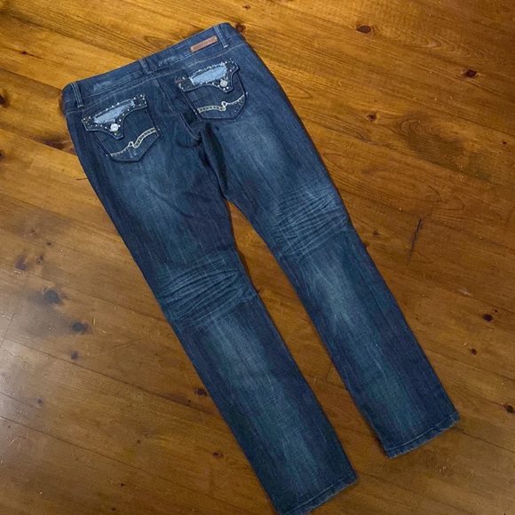 Almost Famous Women’s Jeans - Picture 6 of 11